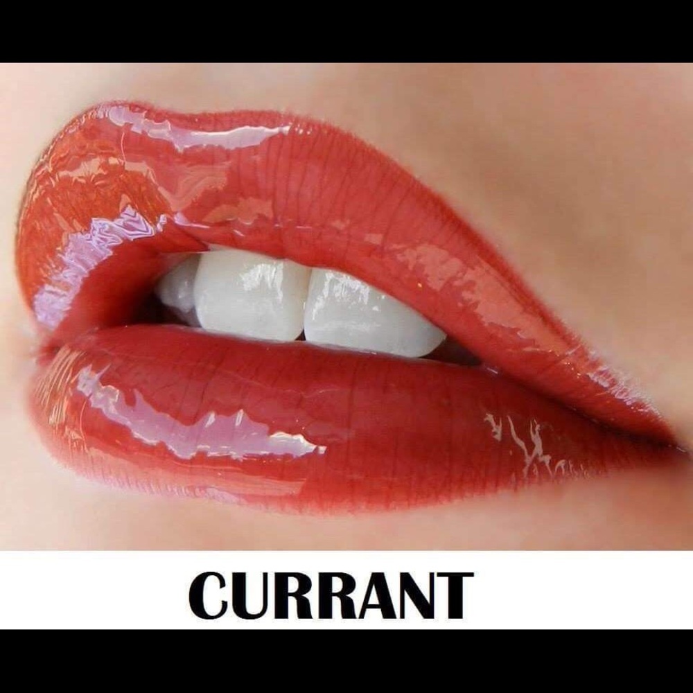 LipSense longlasting lipstick 4-18 hr lip color